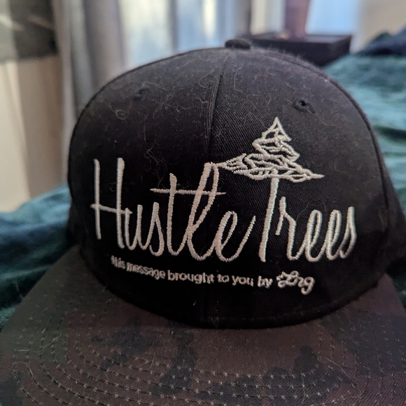 LRG hat bundle - Picture 6 of 7